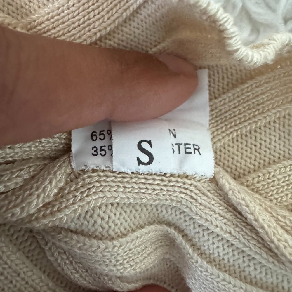 Sweater Knit Tank Top - Picture 3 of 3